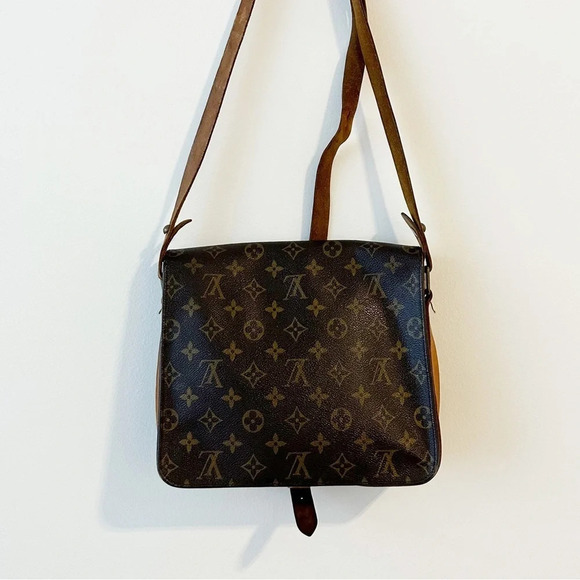Louis Vuitton Cartouchiere GM Crossbody Handbag Vintage - Picture 12 of 13